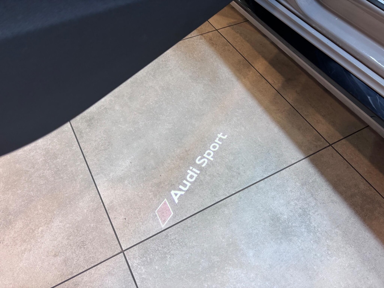 Used Audi RS4 2018 for sale - 76839555: Photo 72