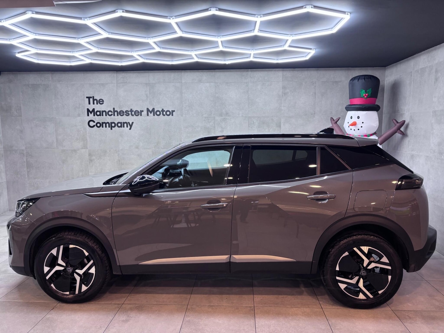 Used Peugeot 2008 2023 for sale - 77057179: Photo 12