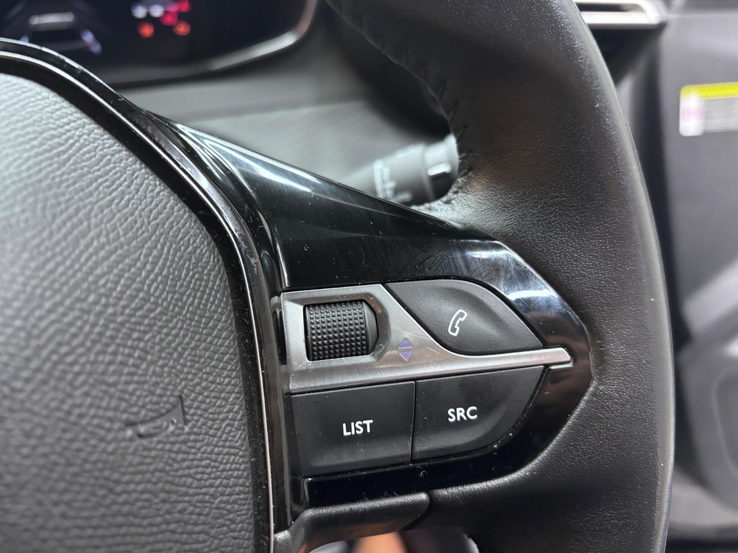 Used Peugeot 2008 2023 for sale - 77057179: Photo 33