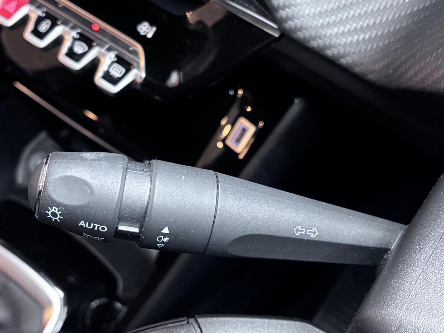 Used Peugeot 2008 2023 for sale - 77057179: Photo 35