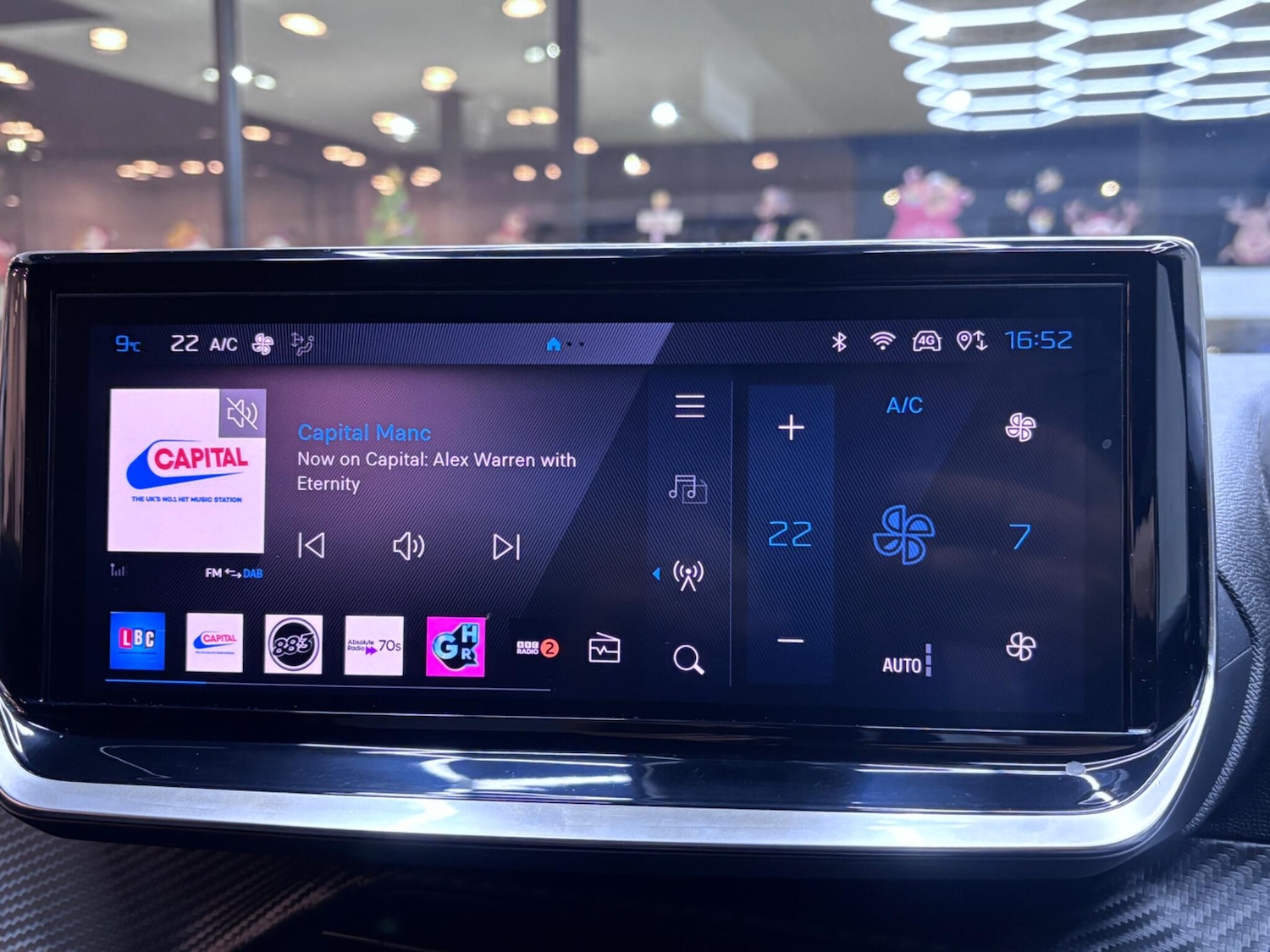 Used Peugeot 2008 2023 for sale - 77057179: Photo 42