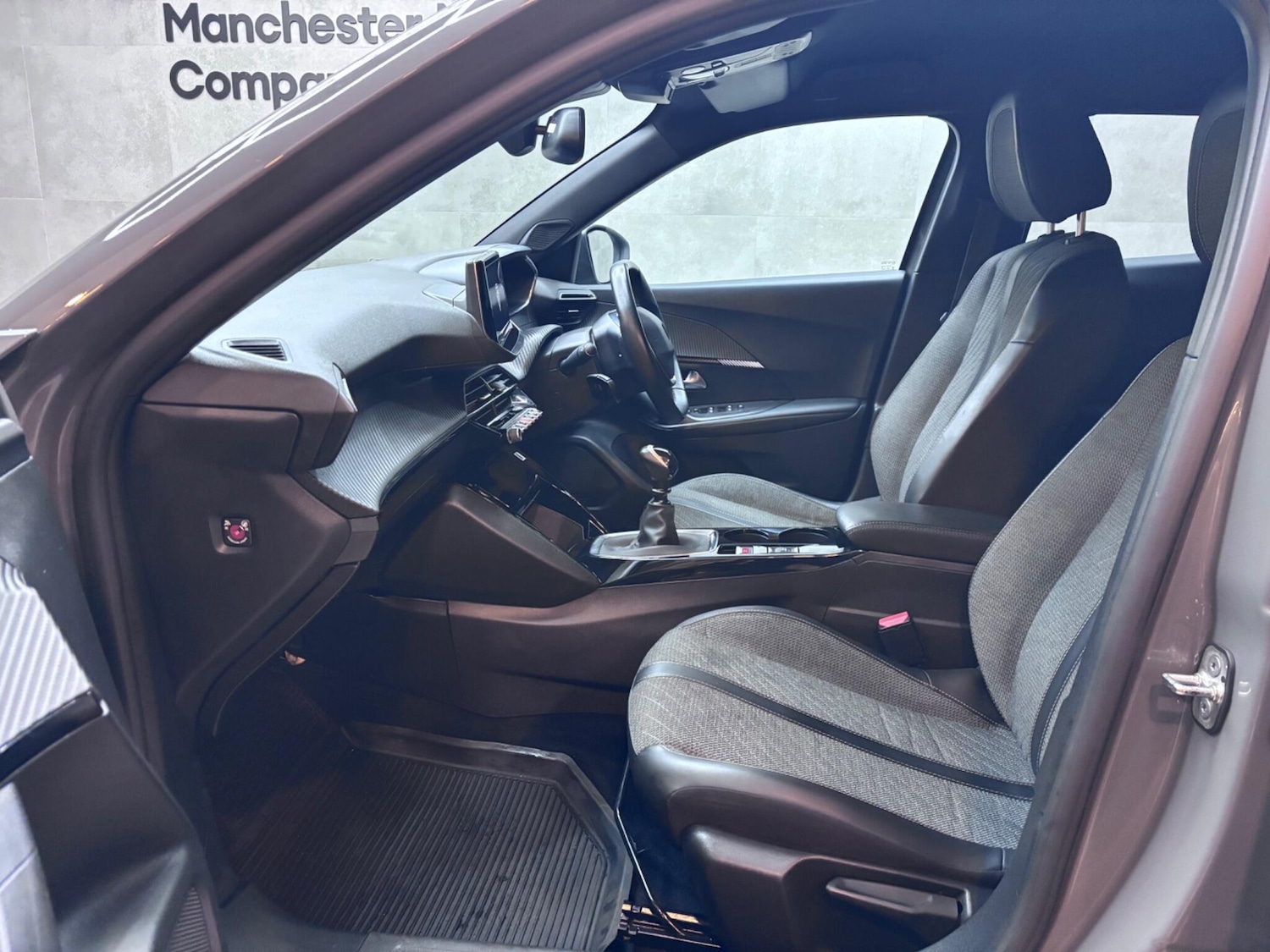 Used Peugeot 2008 2023 for sale - 77057179: Photo 50