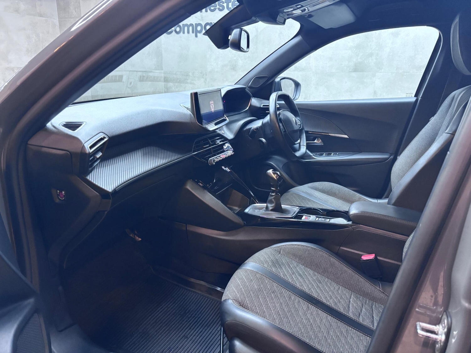 Used Peugeot 2008 2023 for sale - 77057179: Photo 51