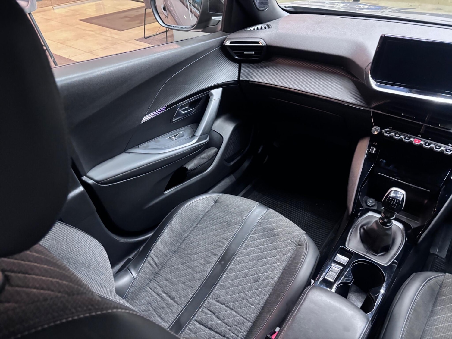 Used Peugeot 2008 2023 for sale - 77057179: Photo 53