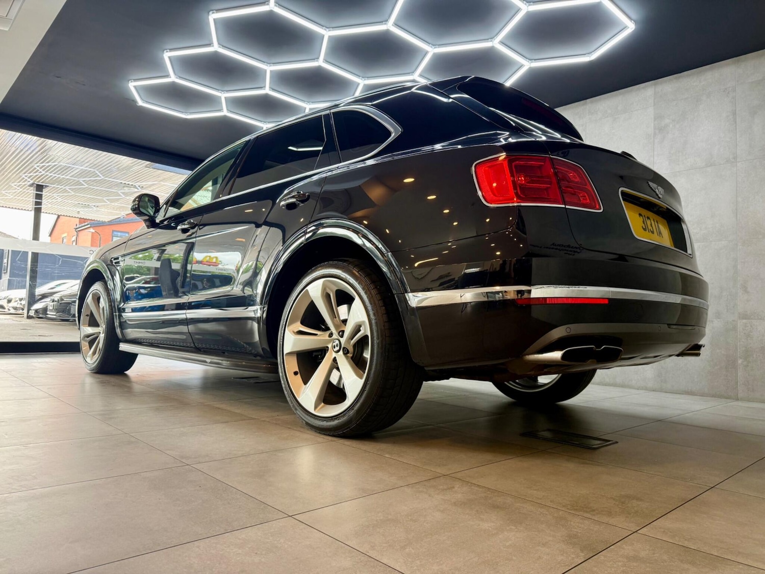 Used Bentley Bentayga for sale - 76690069: Photo 6