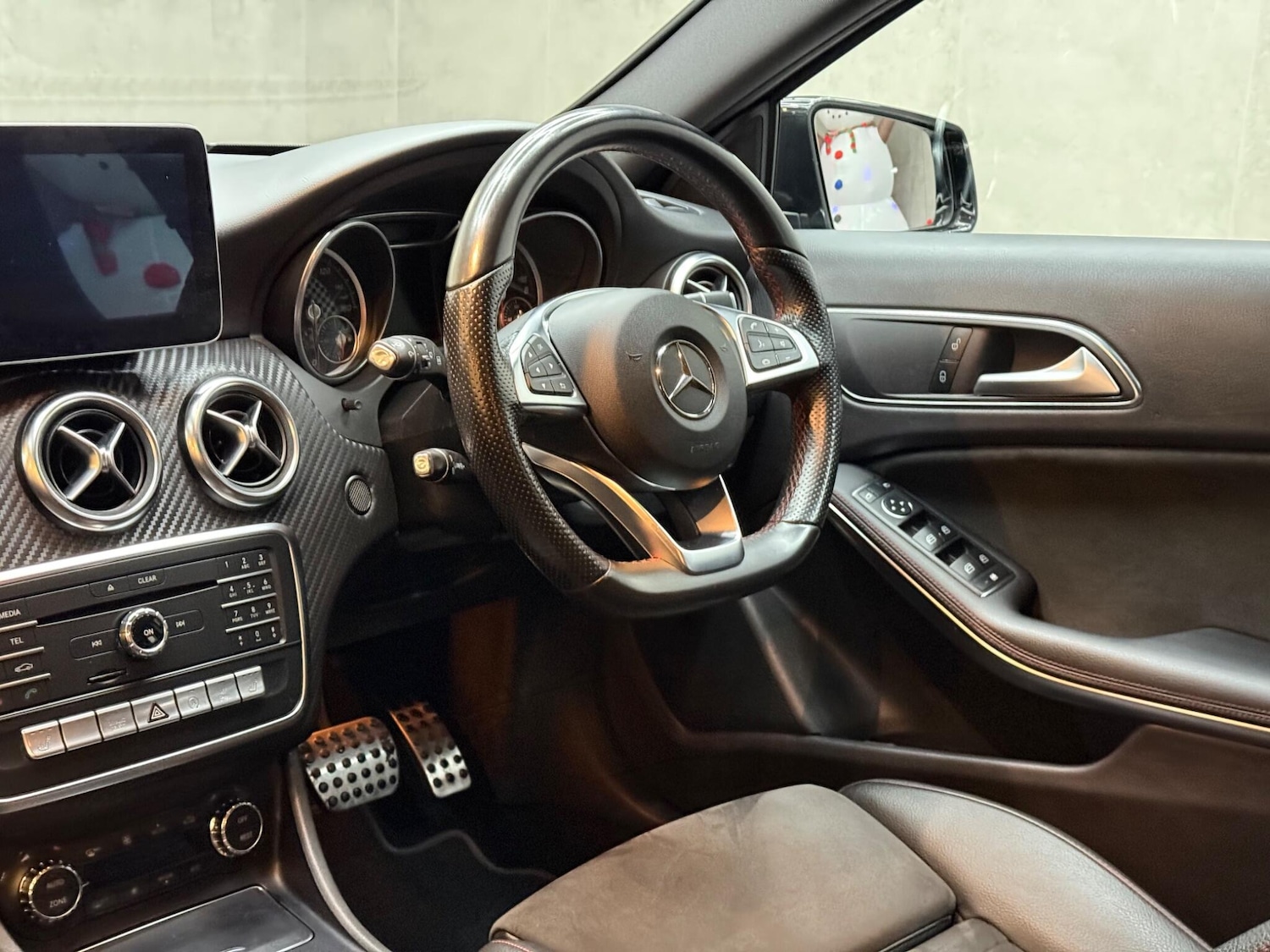 Used Mercedes-Benz A-Class 2017 for sale - 76572983: Photo 17