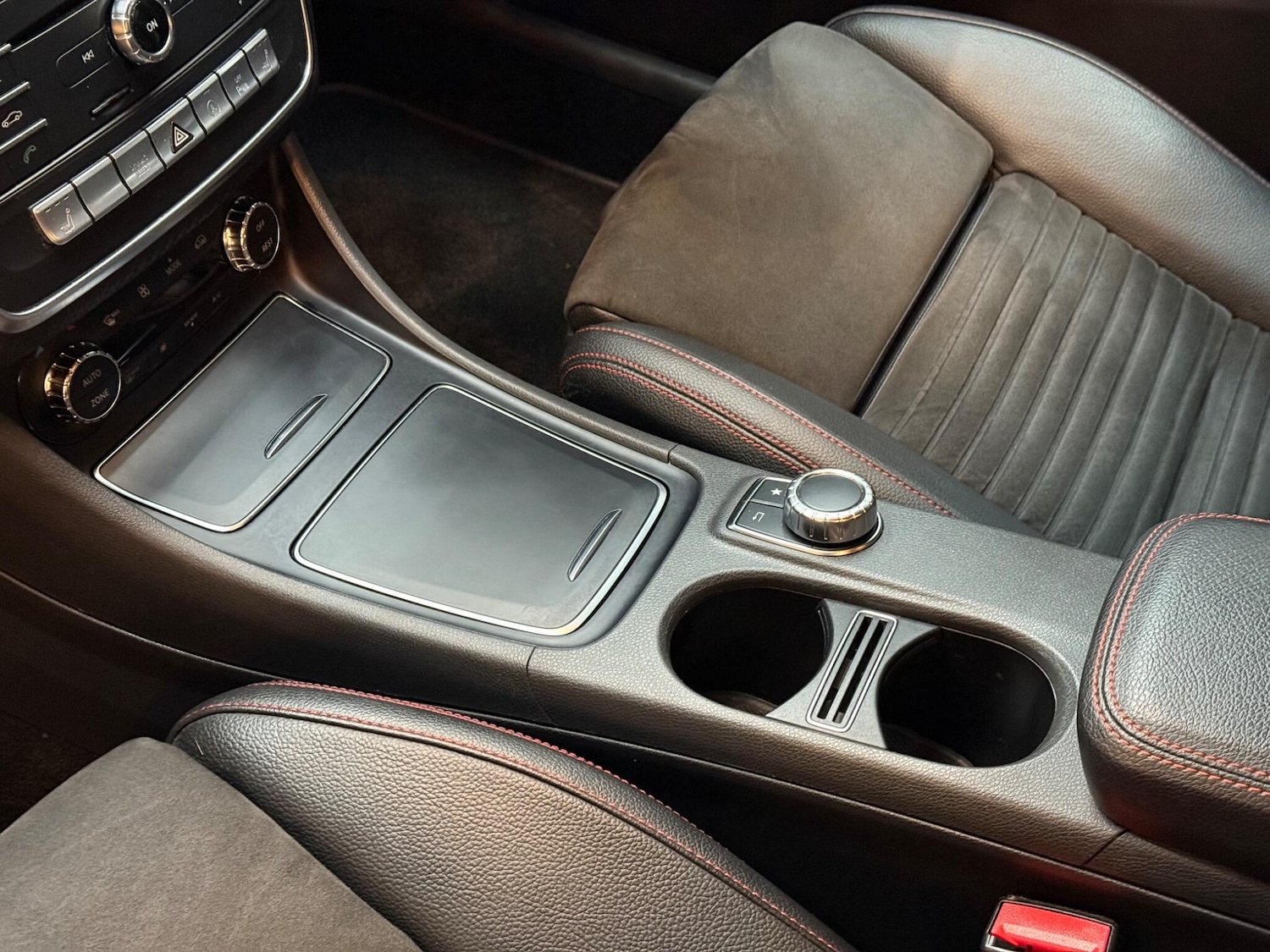 Used Mercedes-Benz A-Class 2017 for sale - 76572983: Photo 22