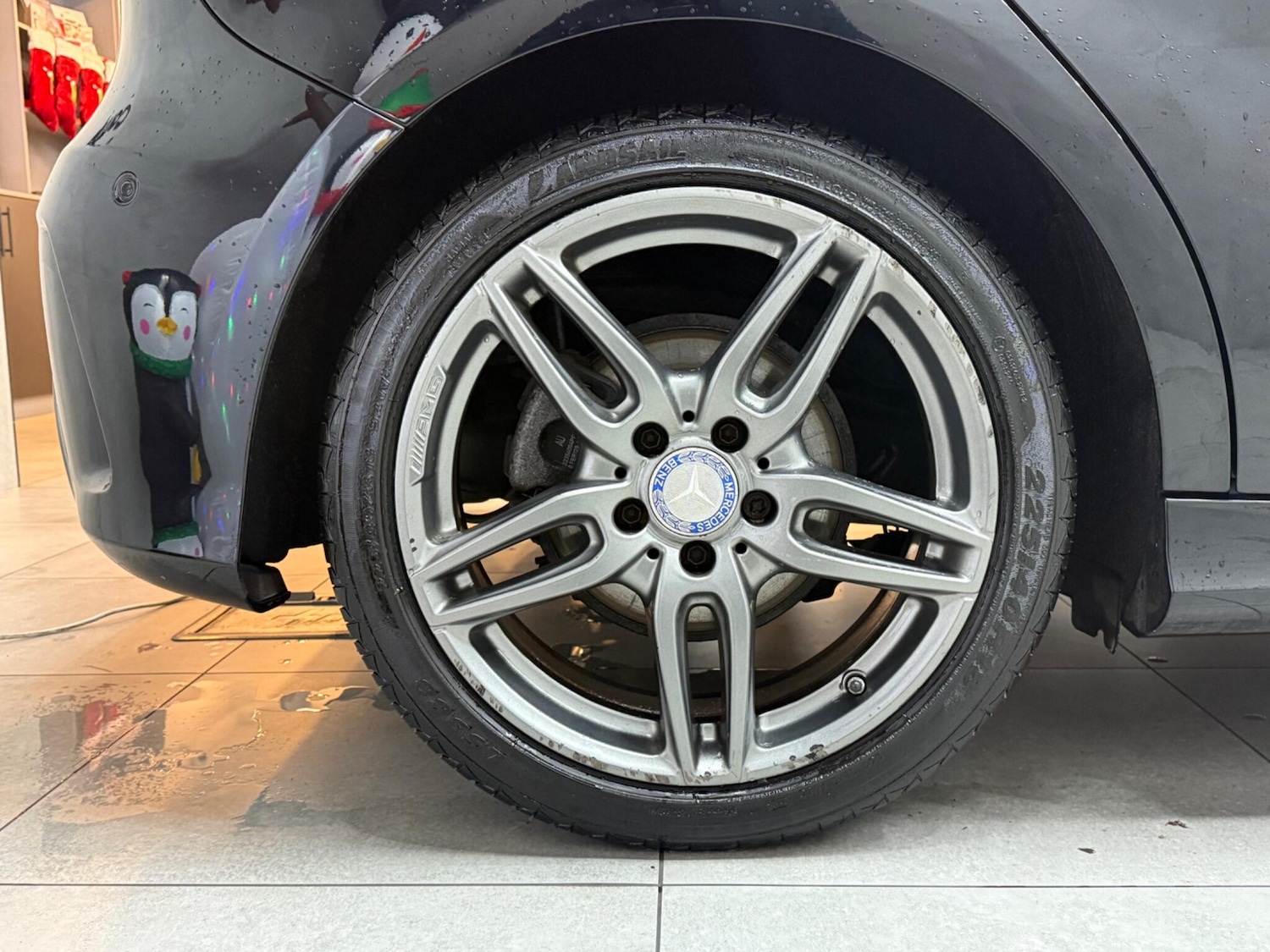 Used Mercedes-Benz A-Class 2017 for sale - 76572983: Photo 37