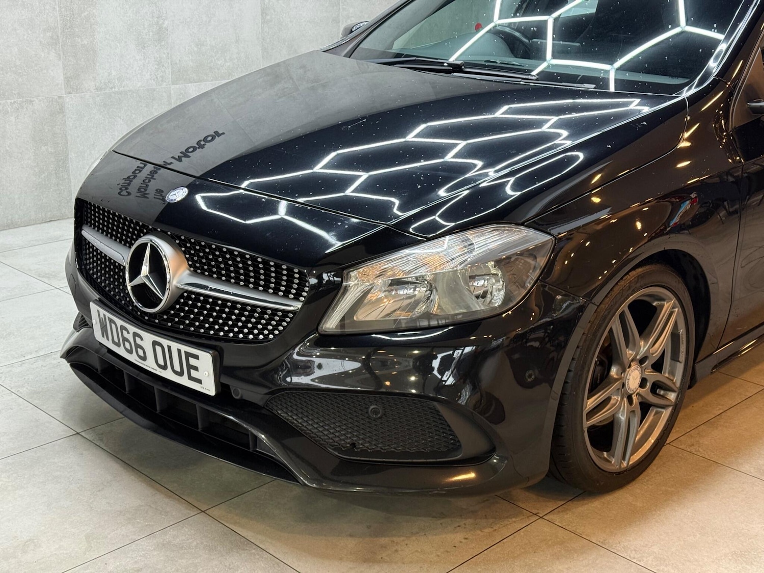 Used Mercedes-Benz A-Class 2017 for sale - 76572983: Photo 4