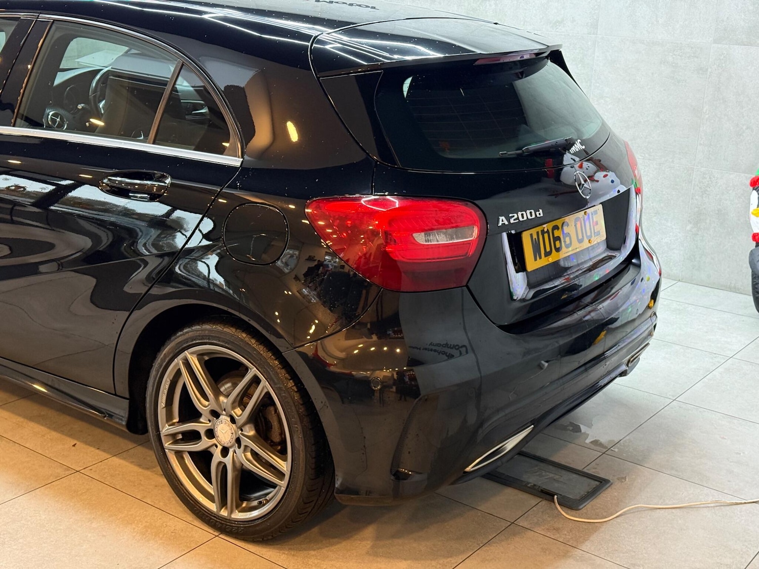 Used Mercedes-Benz A-Class 2017 for sale - 76572983: Photo 5