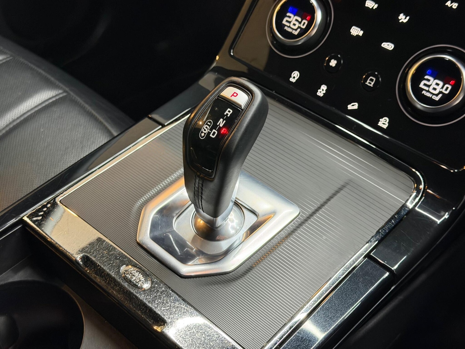 Used Land Rover Range Rover Evoque 2019 for sale - 77439816: Photo 9