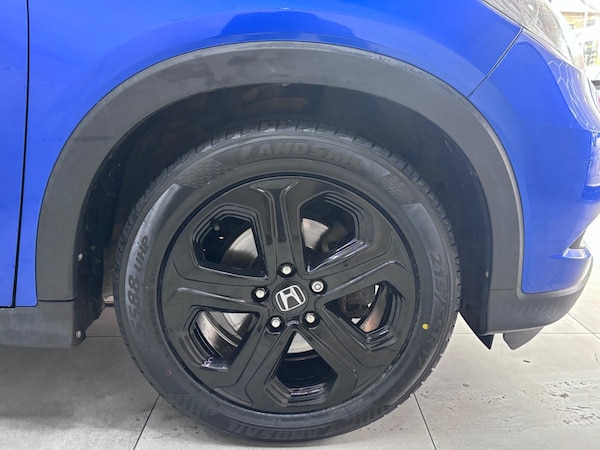 Used Honda HR-V 2017 for sale - 76200602: Photo 13