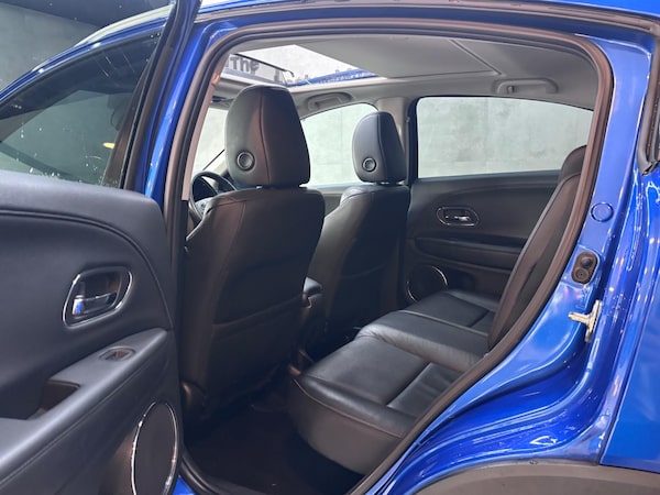 Used Honda HR-V 2017 for sale - 76200602: Photo 30