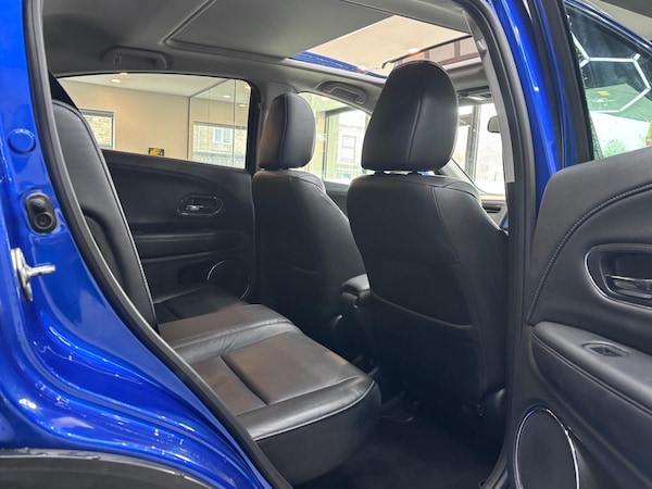Used Honda HR-V 2017 for sale - 76200602: Photo 32