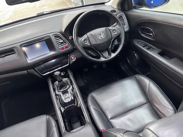 Used Honda HR-V 2017 for sale - 76200602: Photo 35