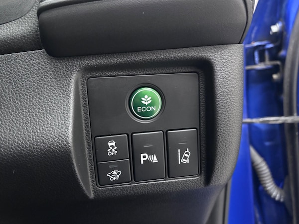 Used Honda HR-V 2017 for sale - 76200602: Photo 44