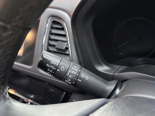 Used Honda HR-V 2017 for sale - 76200602: Photo 54