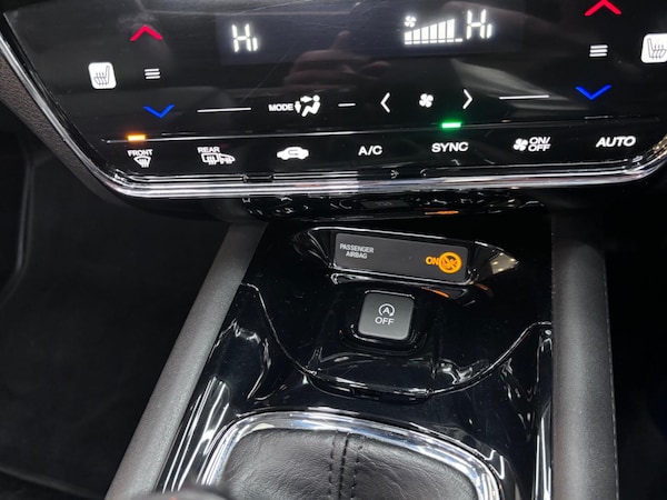 Used Honda HR-V 2017 for sale - 76200602: Photo 61