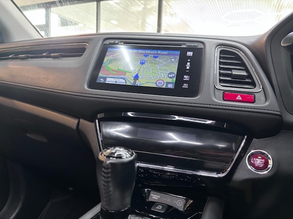 Used Honda HR-V 2017 for sale - 76200602: Photo 72