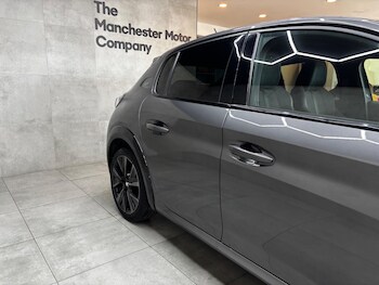 Used Peugeot 208 2023 for sale - 77824809: Photo