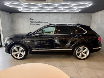 Used Bentley Bentayga 2018 for sale - 75449386: Photo