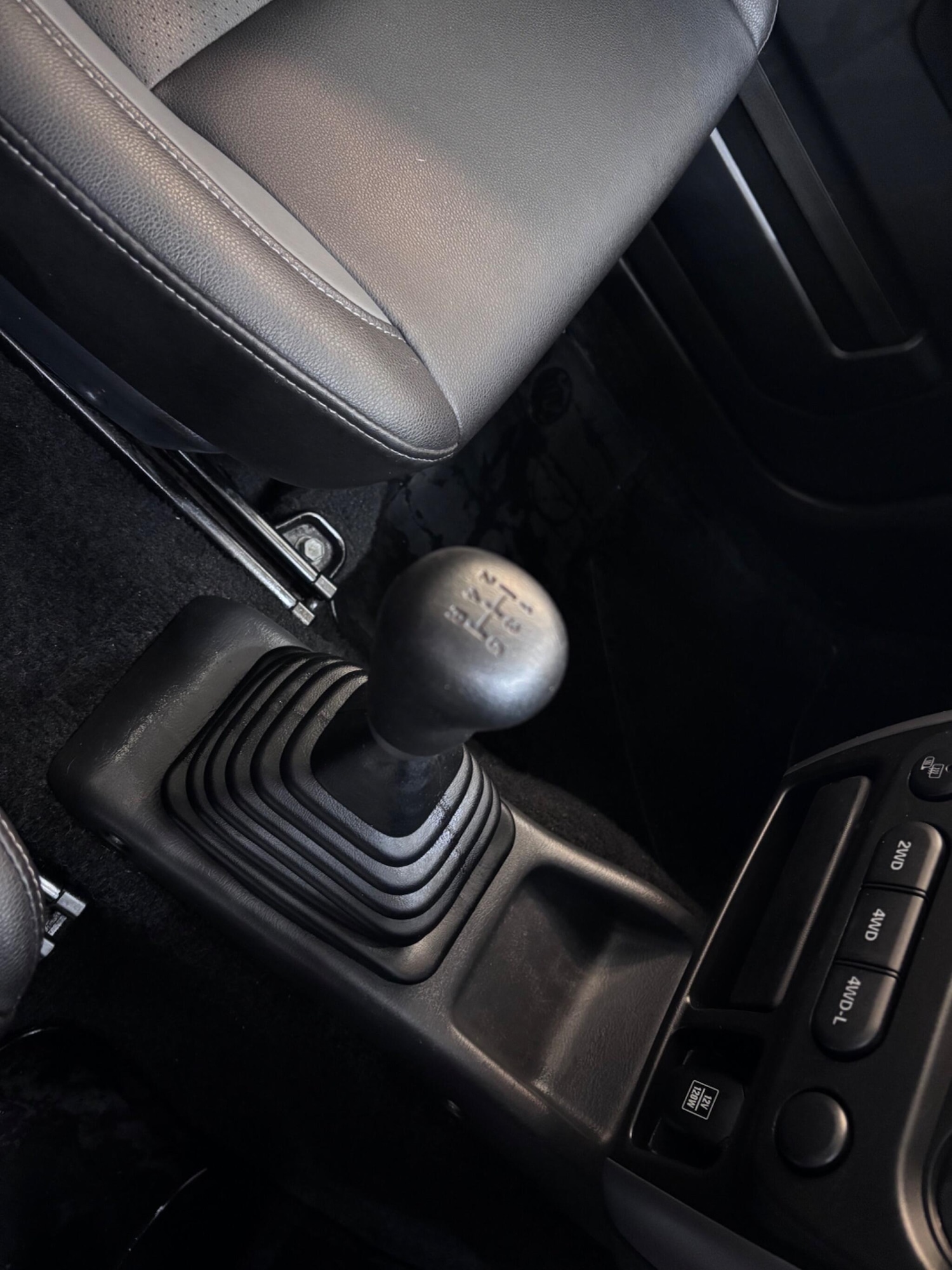 Used Suzuki Jimny 2016 for sale - 77320882: Photo 19