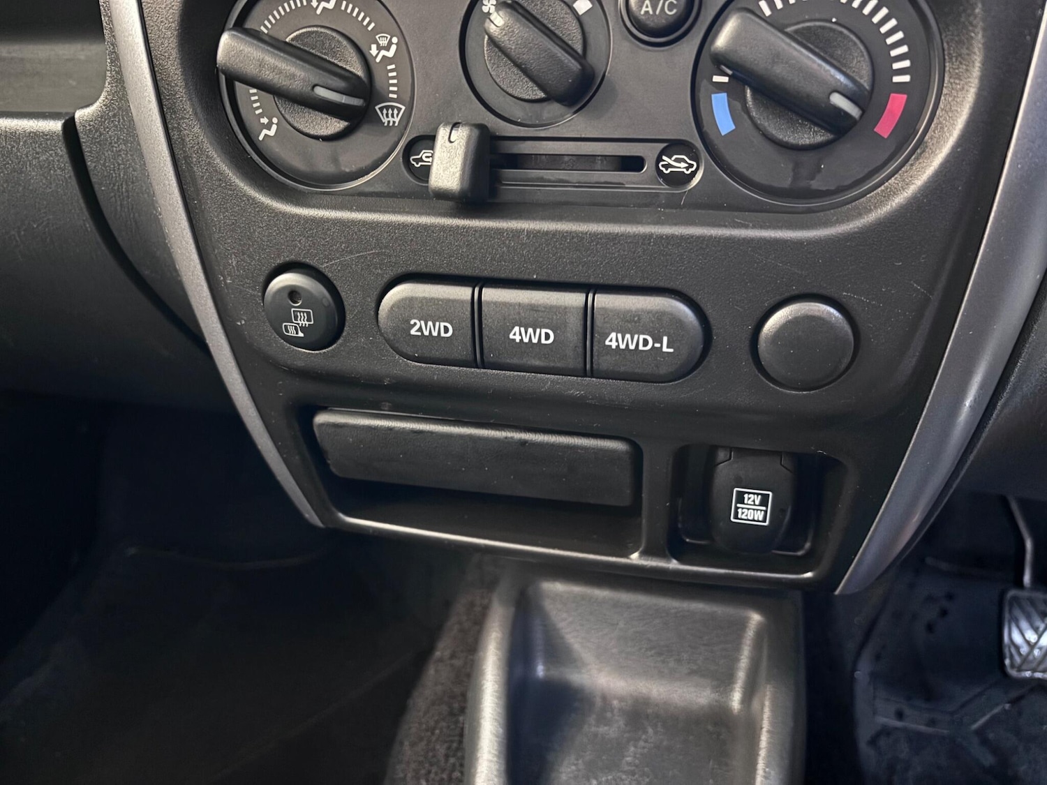 Used Suzuki Jimny 2016 for sale - 77320882: Photo 28