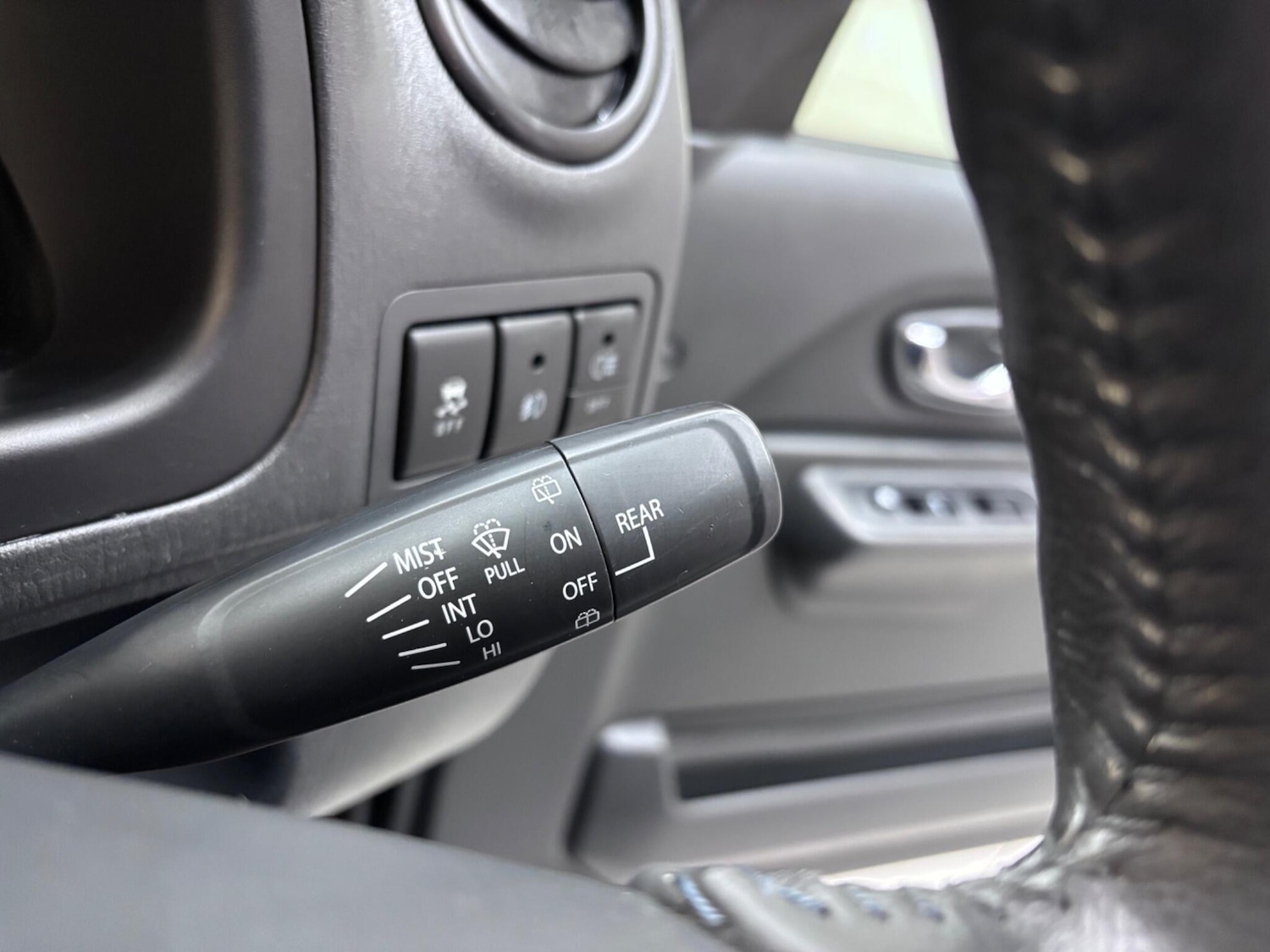 Used Suzuki Jimny 2016 for sale - 77320882: Photo 30