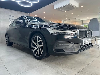 Used Volvo V60 2020 for sale - 79602140: Photo