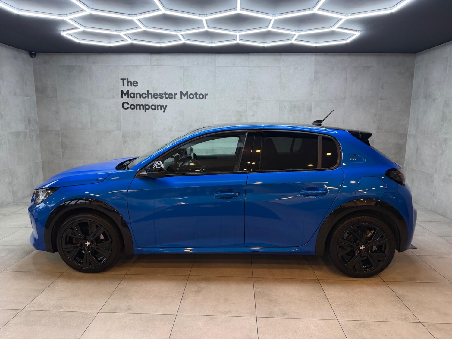 Used Peugeot 208 2023 for sale - 77091177: Photo 2