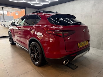 Used Alfa Romeo Stelvio 2017 for sale - 78157450: Photo