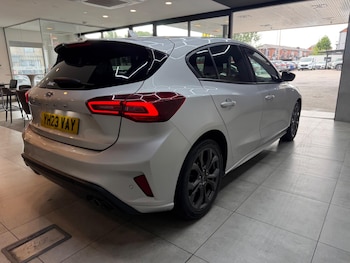 Used Ford Focus 2023 for sale - 79544345: Photo
