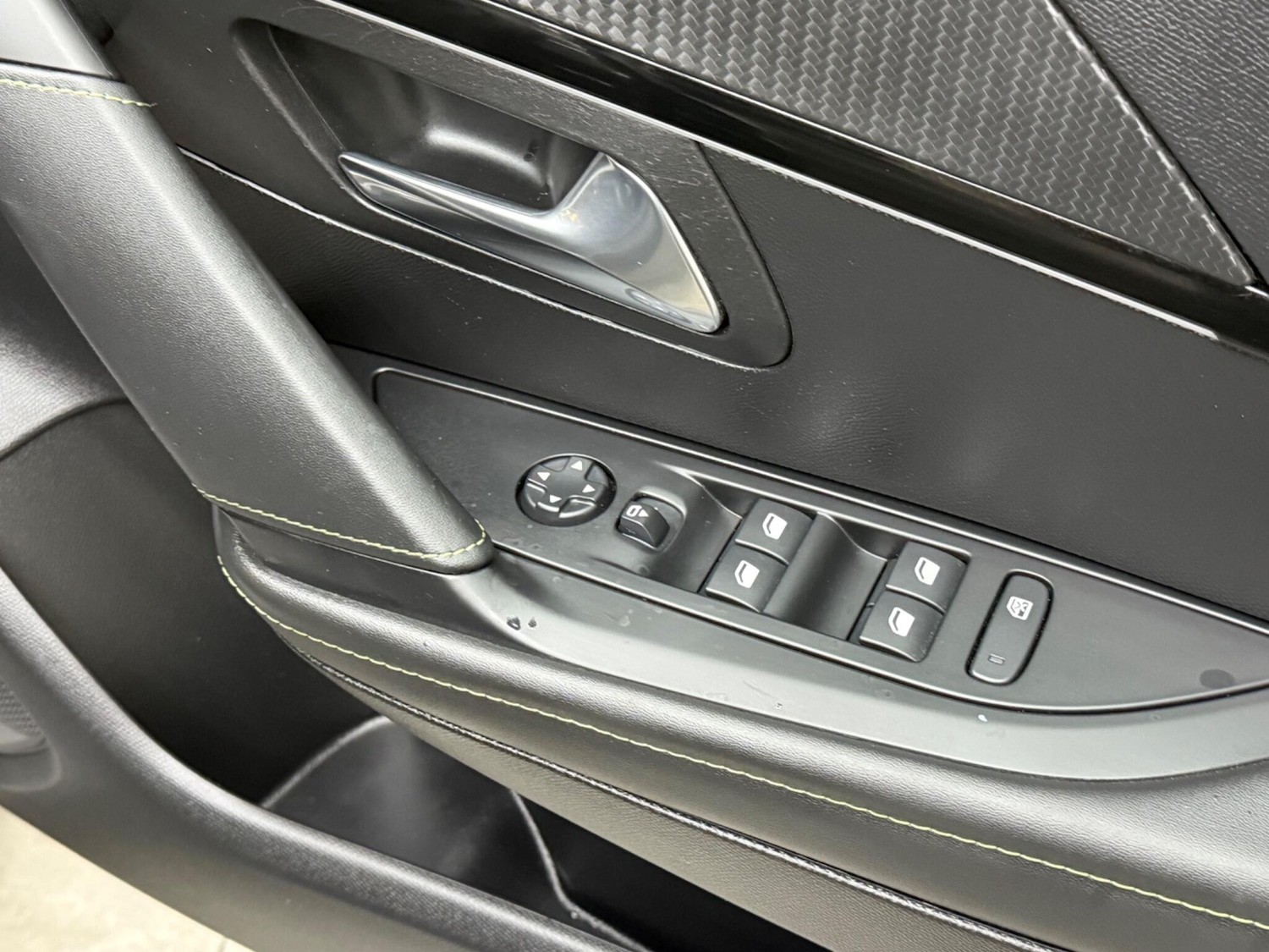 Used Peugeot 208 2023 for sale - 76634287: Photo 21