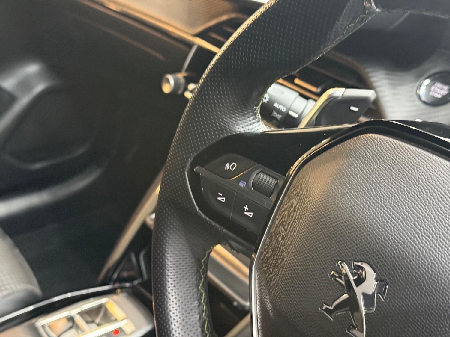 Used Peugeot 208 2023 for sale - 76634287: Photo 49