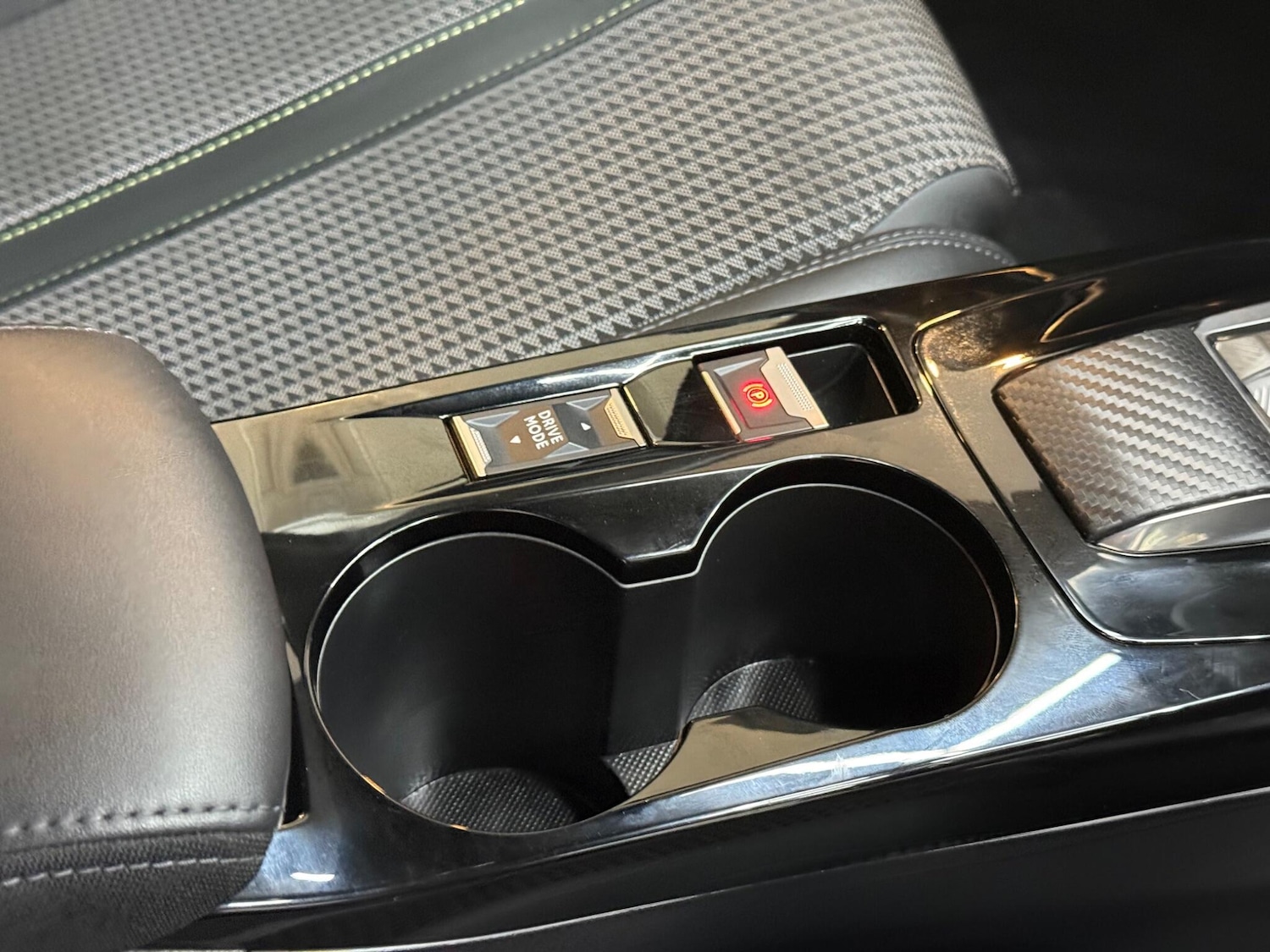 Used Peugeot 208 2023 for sale - 76634287: Photo 8