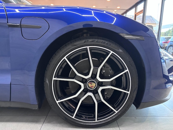 Used Porsche Taycan 2023 for sale - 76200800: Photo 10