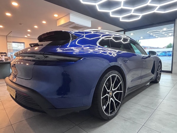 Used Porsche Taycan 2023 for sale - 76200800: Photo 14