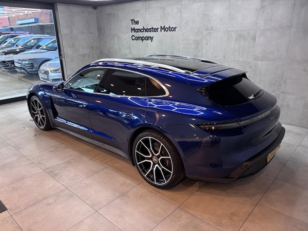 Used Porsche Taycan 2023 for sale - 76200800: Photo 19