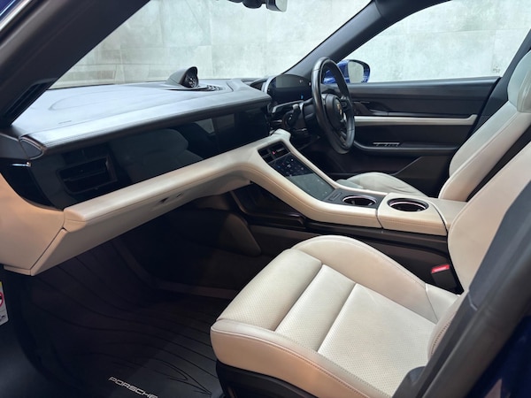 Used Porsche Taycan 2023 for sale - 76200800: Photo 38