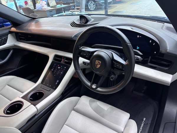 Used Porsche Taycan 2023 for sale - 76200800: Photo 39