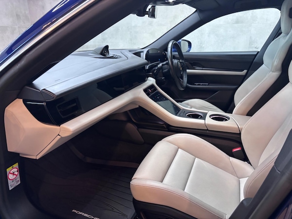 Used Porsche Taycan 2023 for sale - 76200800: Photo 41