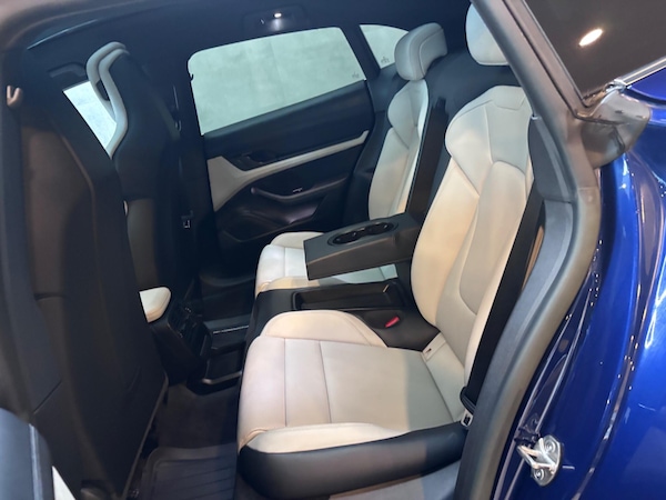 Used Porsche Taycan 2023 for sale - 76200800: Photo 45