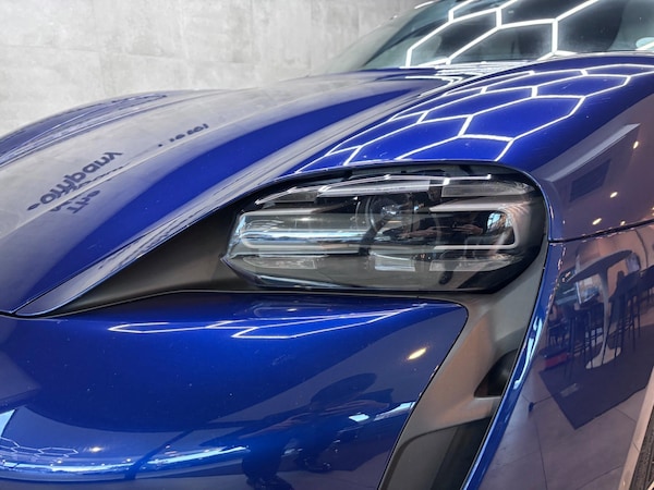 Used Porsche Taycan 2023 for sale - 76200800: Photo 4