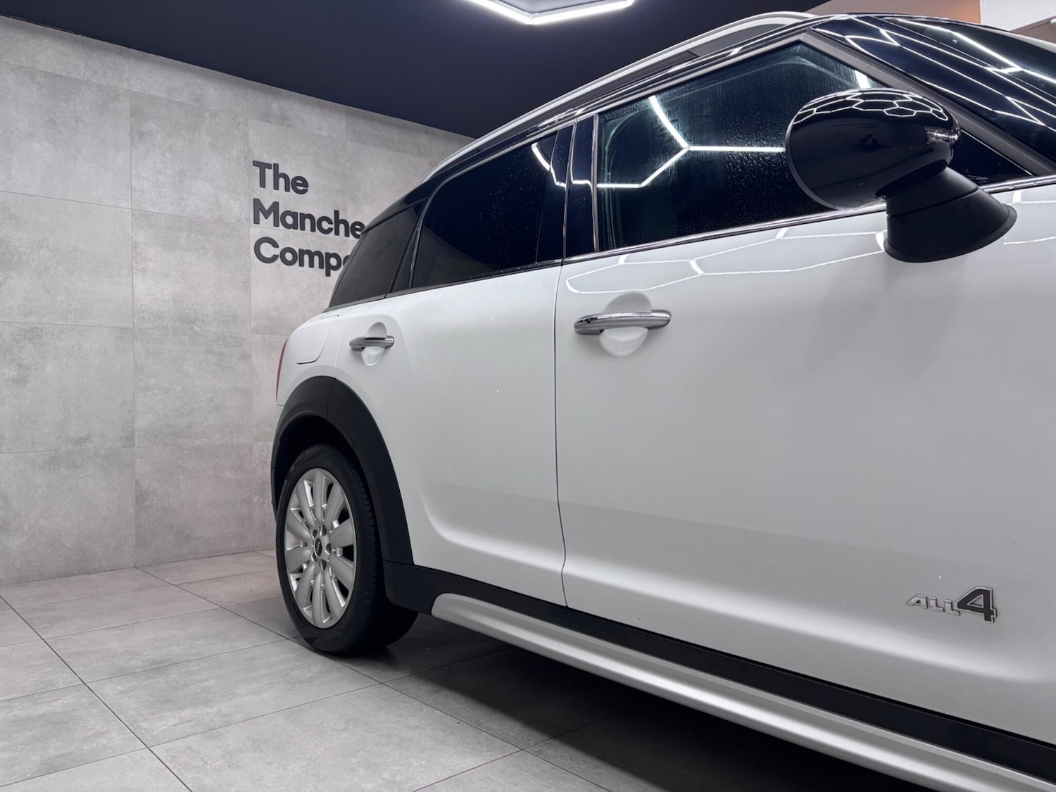 Used MINI Countryman 2017 for sale - 77175160: Photo 3