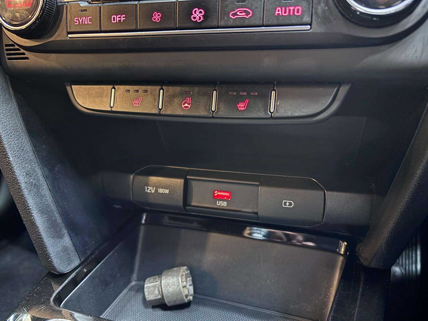 Used Kia Ceed 2022 for sale - 76824649: Photo 32