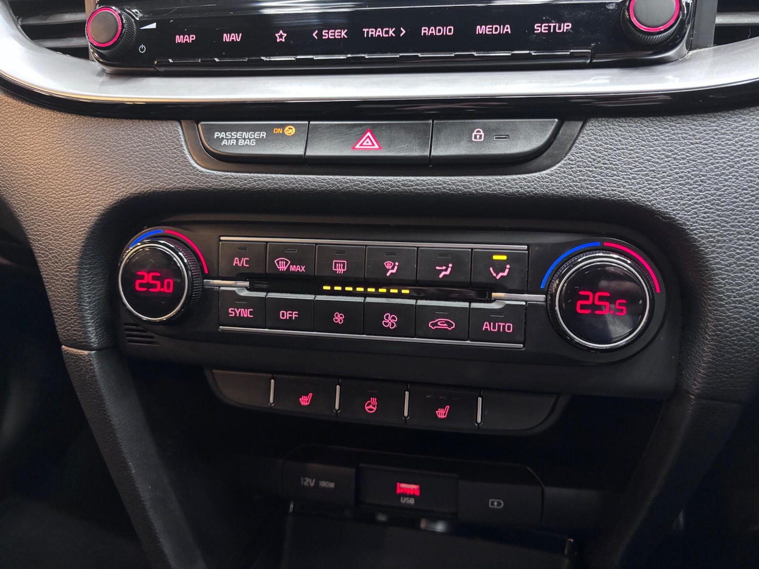 Used Kia Ceed 2022 for sale - 76824649: Photo 33