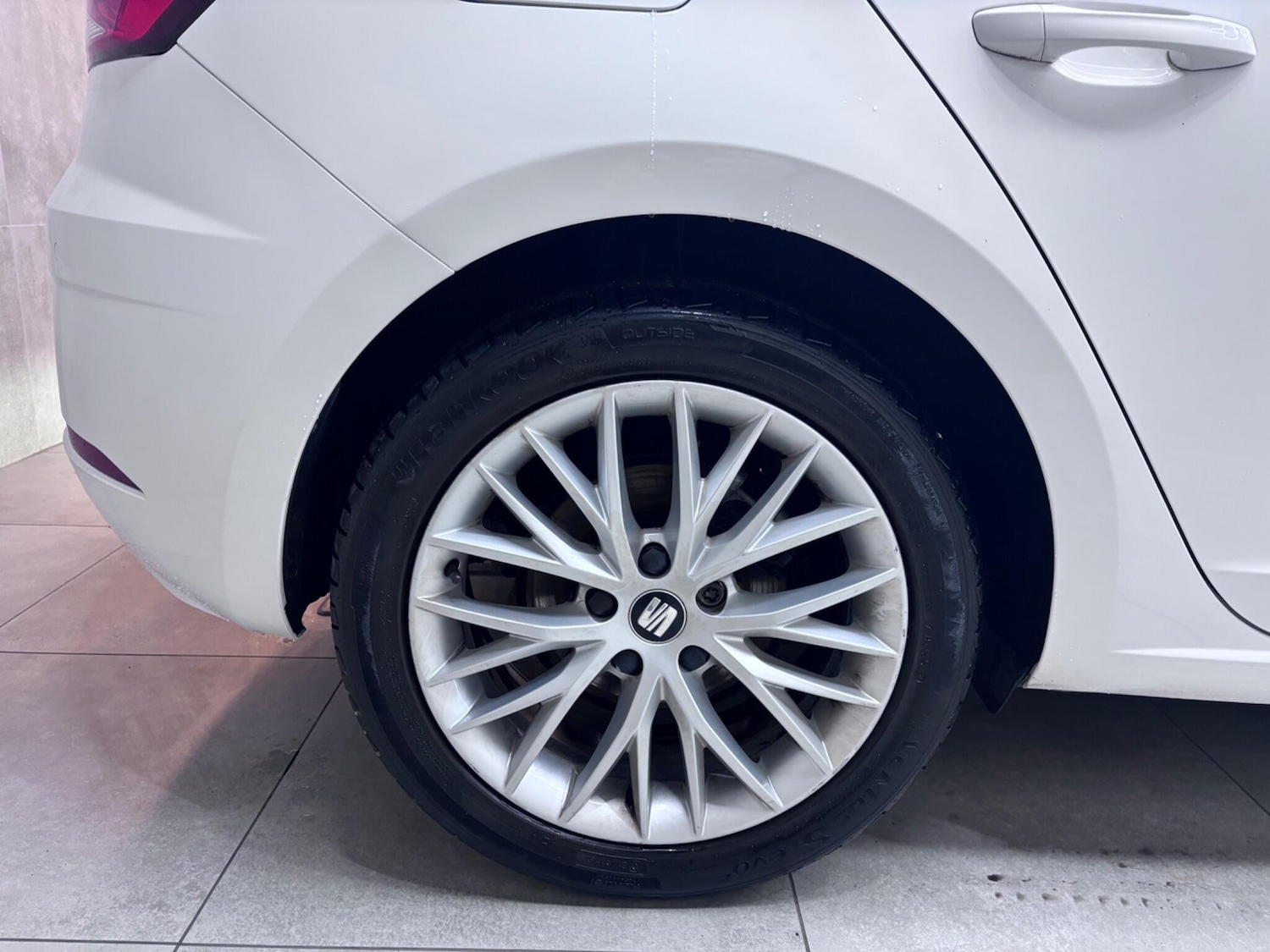 Used SEAT Leon 2019 for sale - 77343789: Photo 35