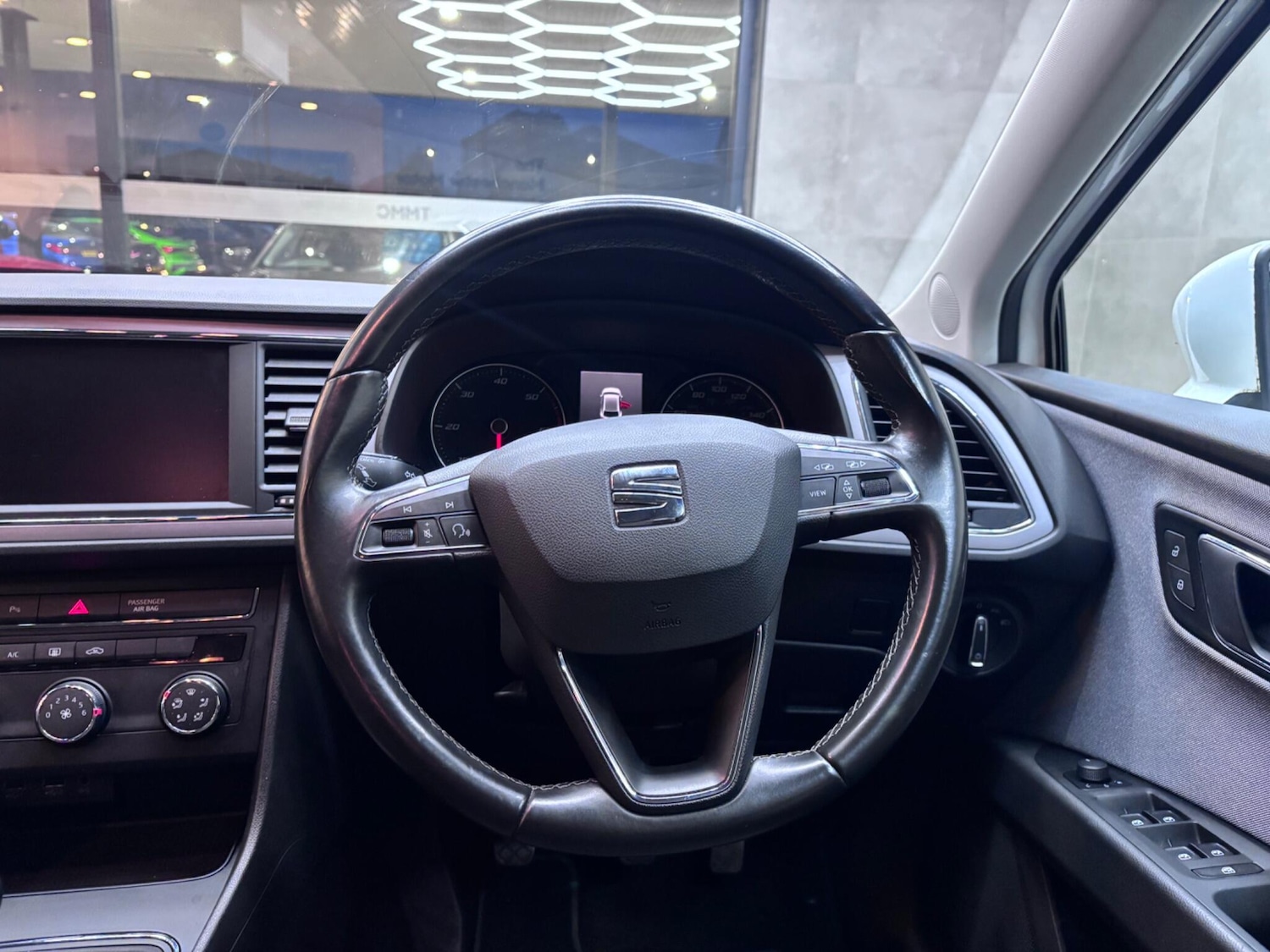 Used SEAT Leon 2019 for sale - 77343789: Photo 45