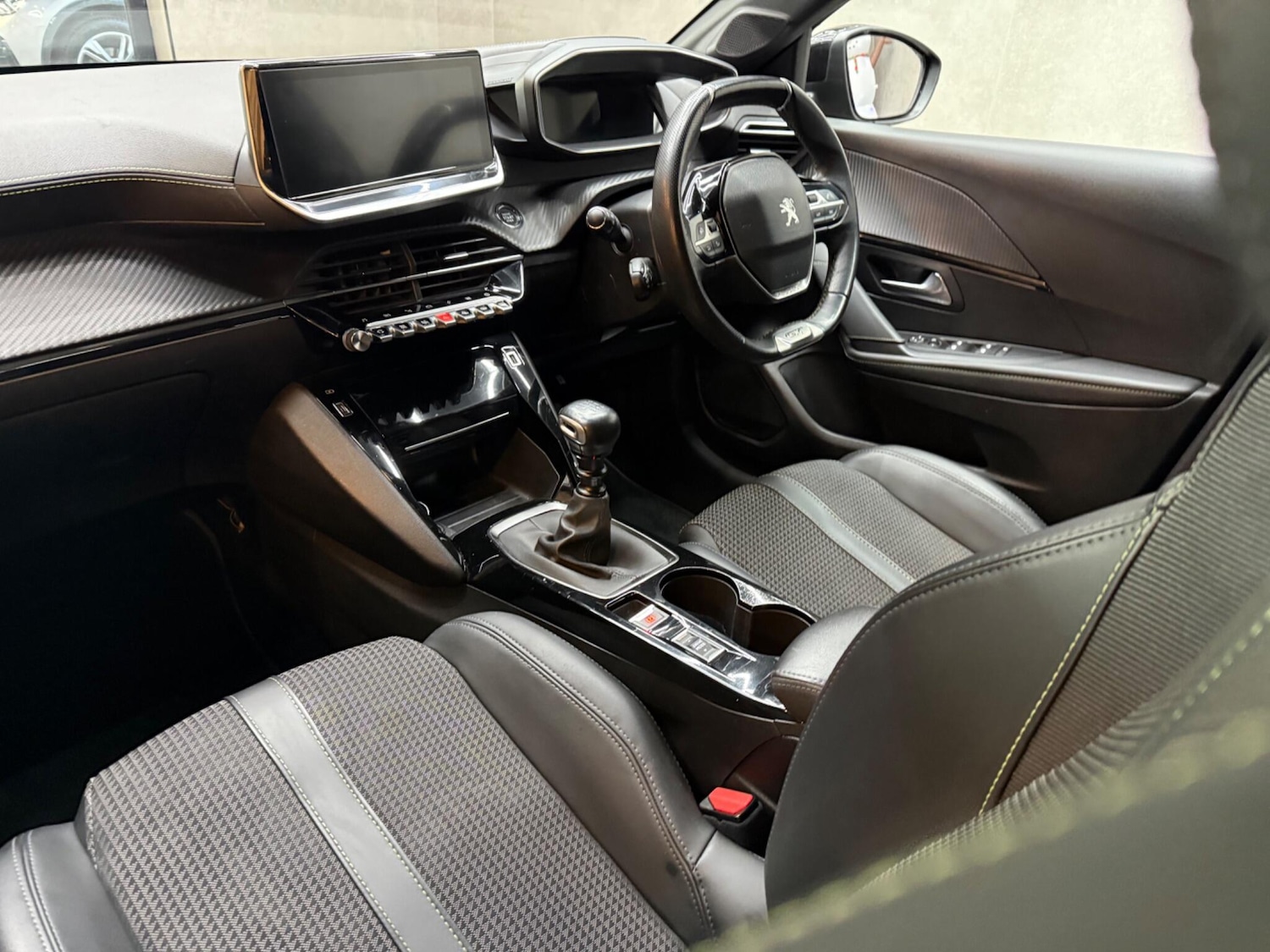 Used Peugeot 208 2023 for sale - 76645080: Photo 14