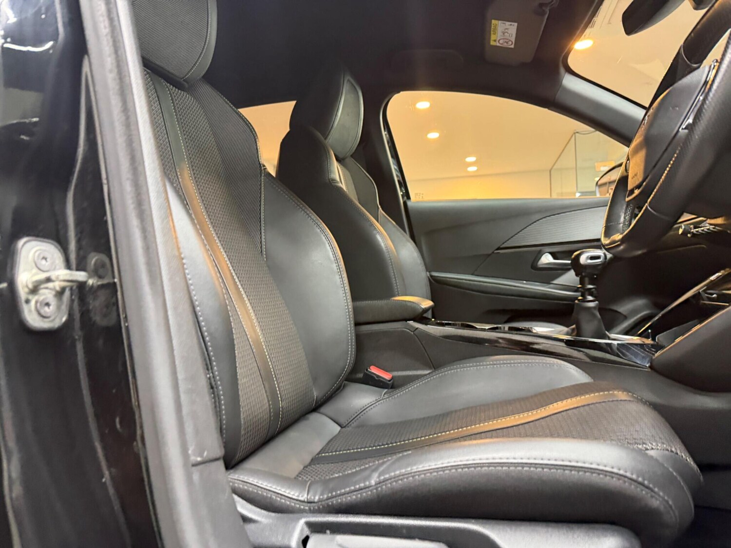 Used Peugeot 208 2023 for sale - 76645080: Photo 17